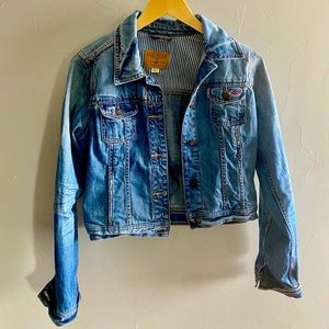 Hollister mid-length Jean jacket